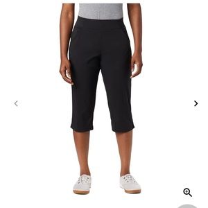 Columbia Omni shield Capri pants